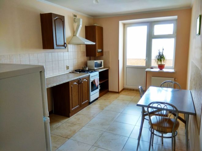 Rent daily an apartment in Ternopil on the St. Lvivska 8 per 450 uah. 