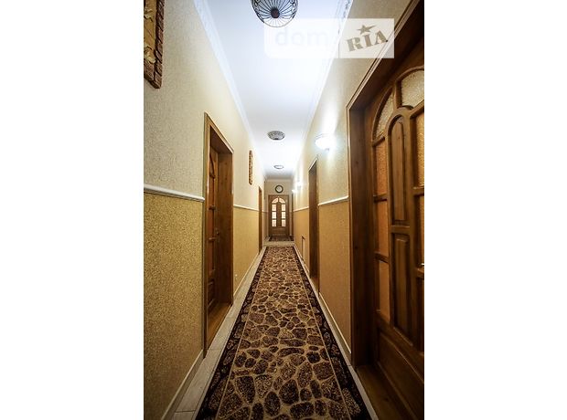Зняти подобово квартиру в Кам’янець-Подільському за 450 грн. 