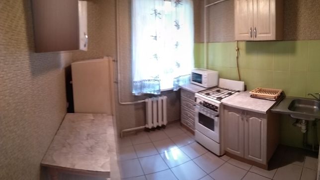 Rent daily an apartment in Kamianske per 200 uah. 