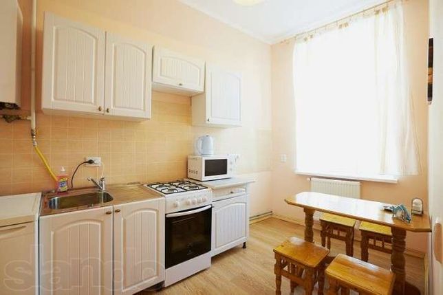 Rent daily an apartment in Lutsk on the St. Prylutska per 220 uah. 