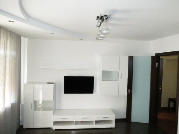 Rent daily an apartment in Lutsk on the St. Kravchuka 10 per 500 uah. 