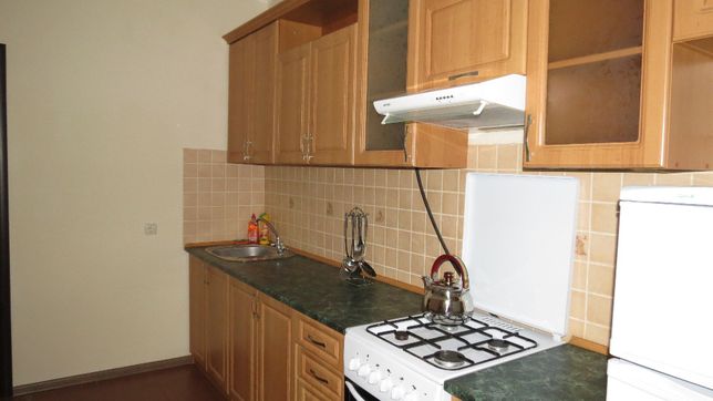 Rent daily an apartment in Lutsk on the St. Kravchuka 42а per 450 uah. 