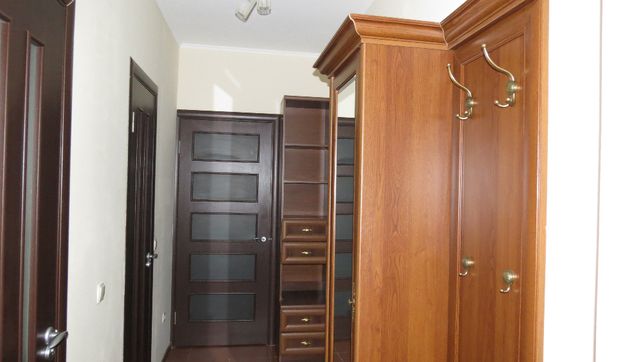Зняти подобово квартиру в Луцьк на вул. Кравчука 42а за 450 грн. 