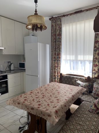 Rent daily an apartment in Ivano-Frankivsk on the St. Chornovola per 600 uah. 