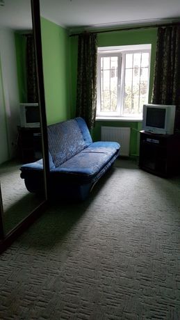 Rent daily an apartment in Lviv on the St. Dnisterska per 250 uah. 