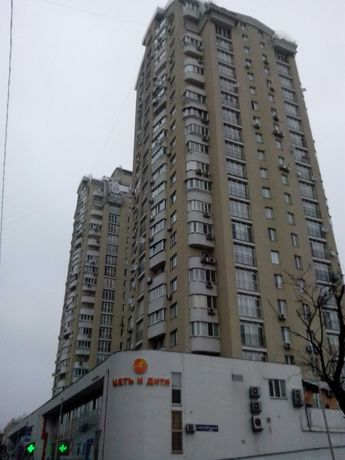 Rent an apartment in Kyiv on the St. Makiivska 8 per 14500 uah. 