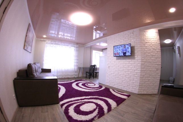 Rent daily an apartment in Kropyvnytskyi on the St. Shevchenka 26 per 600 uah. 