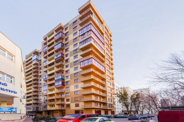 Зняти подобово квартиру в Києві на вул. Євгена Коновальця 36Е за 599 грн. 