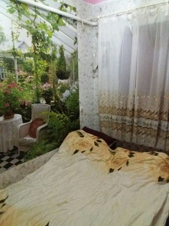 Rent a room in Mariupol on the St. Velyka Azovska per 1000 uah. 
