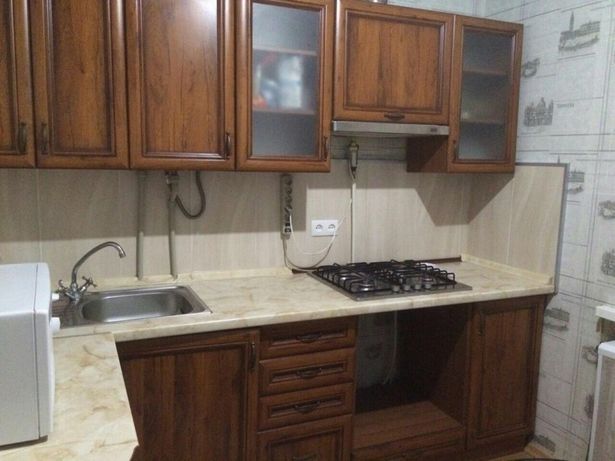Rent daily an apartment in Vinnytsia on the Avenue Kotsiubynskoho per 280 uah. 