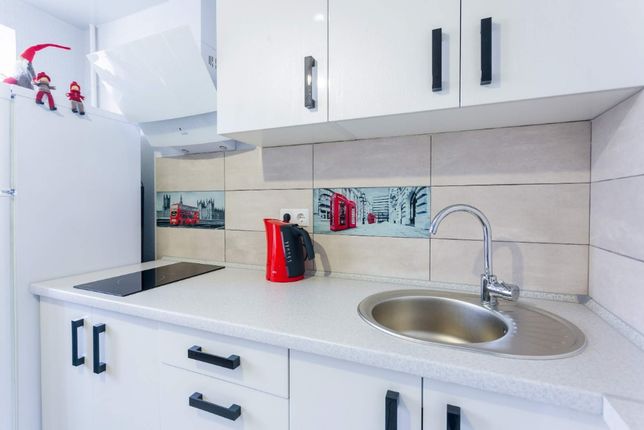 Rent daily an apartment in Kyiv near Metro Obolon per 950 uah. 