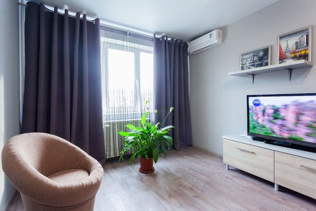 Rent daily an apartment in Kyiv near Metro Obolon per 950 uah. 