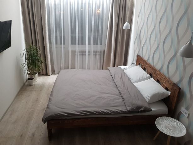 Rent daily an apartment in Mariupol on the lane Nakhimova per 500 uah. 