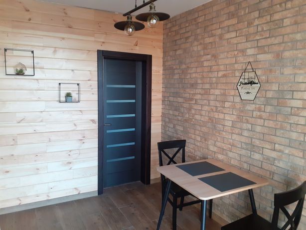 Rent daily an apartment in Lutsk on the St. Vynnychenka per 600 uah. 