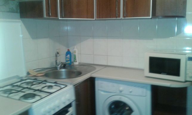 Rent daily an apartment in Vinnytsia on the lane 1-i Pyrohova per 280 uah. 