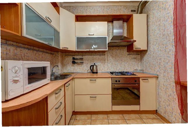 Rent daily an apartment in Kyiv on the St. Rustaveli Shota 40 per 1600 uah. 