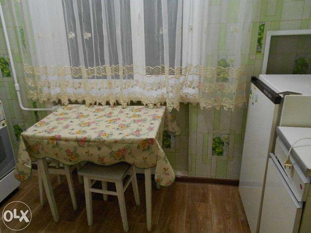 Rent daily an apartment in Nizhyn on the St. Nezalezhnosti per 300 uah. 
