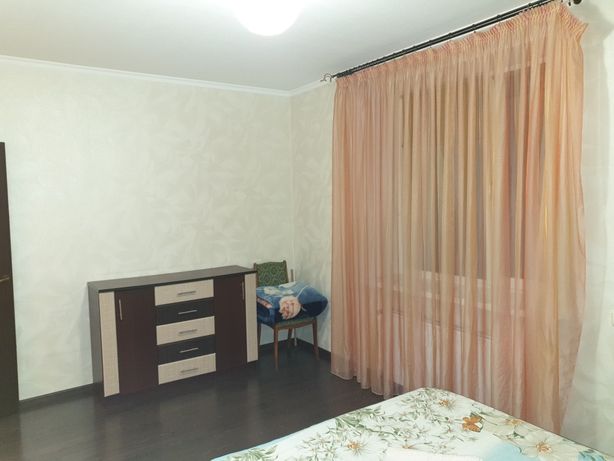 Зняти подобово квартиру в Черкасах на вул. Героїв Дніпра 19 за 800 грн. 