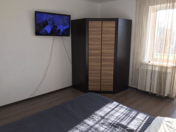 Rent daily an apartment in Lutsk on the St. Rivnenska per 450 uah. 