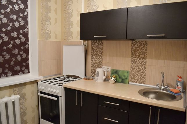 Rent daily an apartment in Kyiv on the St. Vasylenka Mykoly 14 per 600 uah. 