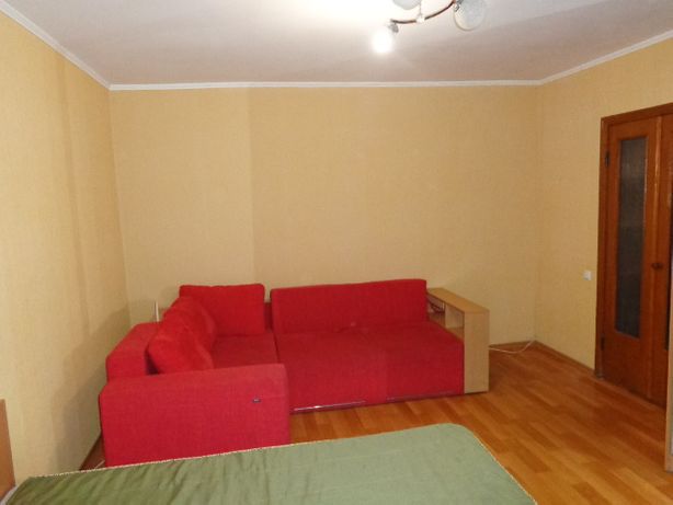 Rent daily an apartment in Cherkasy on the St. Smilianska 2 per 450 uah. 