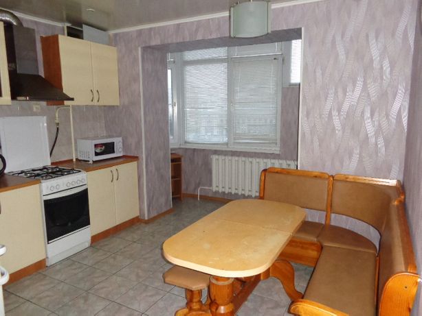 Зняти подобово квартиру в Черкасах на вул. Смілянська 2 за 450 грн. 