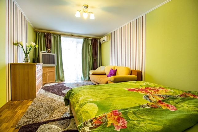 Зняти подобово квартиру в Миколаєві в Центральному районі за 500 грн. 