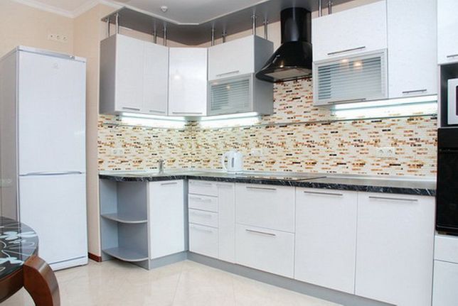 Rent daily an apartment in Kyiv on the St. Hryshka Mykoly 9 per 800 uah. 