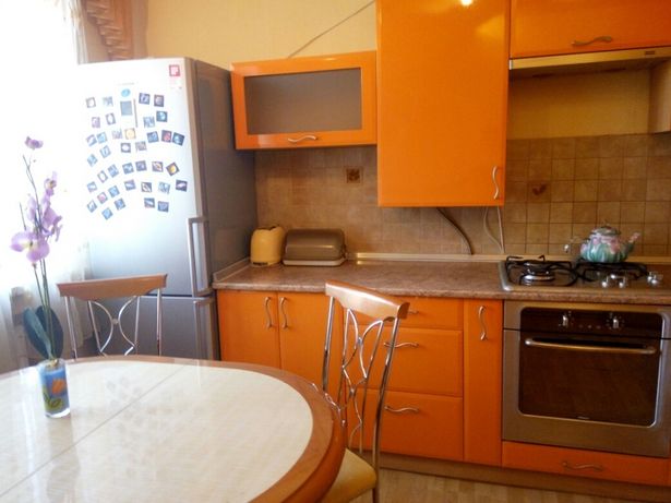 Rent daily an apartment in Poltava on the St. Hoholia per 650 uah. 
