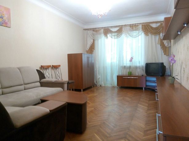 Зняти подобово квартиру в Полтаві на вул. Гоголя за 650 грн. 