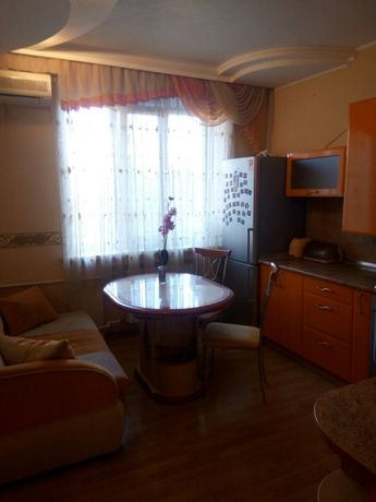 Rent daily an apartment in Poltava on the St. Hoholia per 650 uah. 