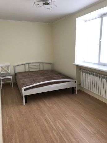 Зняти подобово квартиру в Хмельницькому за 550 грн. 