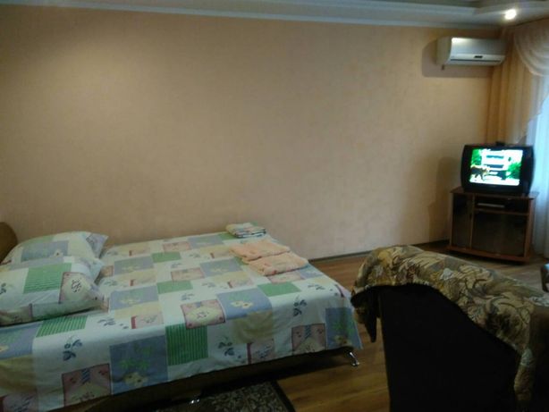 Rent daily an apartment in Kamianske per 500 uah. 