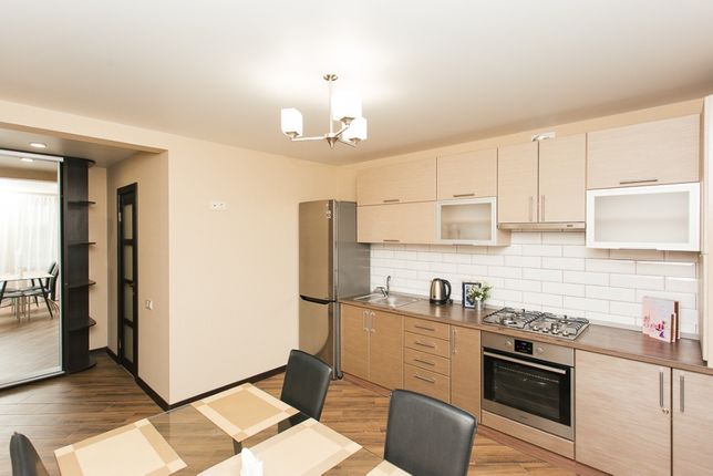 Rent daily an apartment in Sumy on the St. 2-a Kharkivska per 350 uah. 