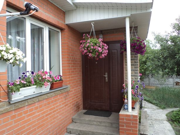 Снять дом в Киеве в Оболонском районе за 7000 грн. 