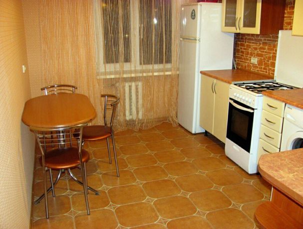 Rent daily an apartment in Zaporizhzhia per 400 uah. 