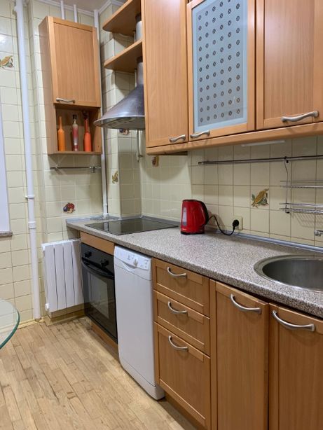 Rent daily an apartment in Kyiv on the Avenue Povitroflotskyi per 500 uah. 
