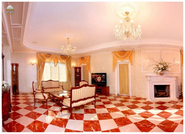 Rent daily a house in Kyiv on the St. Hertsena per 25000 uah. 