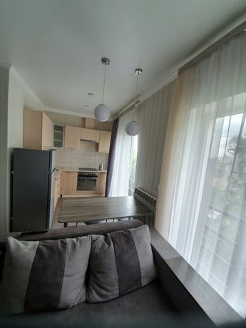 Rent daily an apartment in Lutsk on the St. Lesi Ukrainky per 500 uah. 