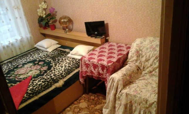 Rent daily an apartment in Ivano-Frankivsk on the St. Hnata Khotkevycha 29 per 250 uah. 