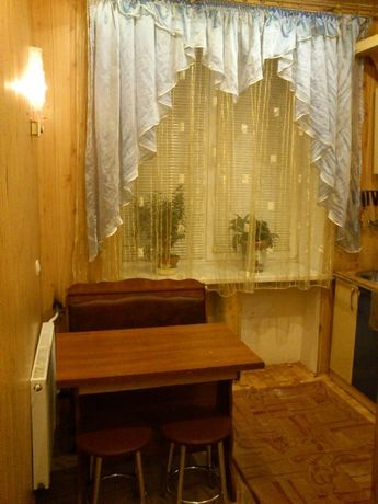 Зняти подобово квартиру в Слов’янську за 450 грн. 