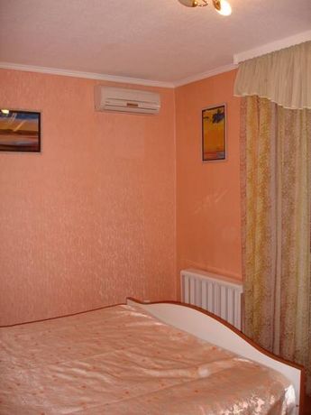 Снять посуточно квартиру в Киеве на проспект Воздухофлотский за 450 грн. 