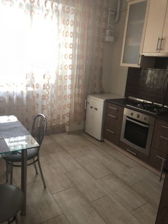 Rent daily an apartment in Chernihiv on the Avenue Peremohy 119а per 500 uah. 