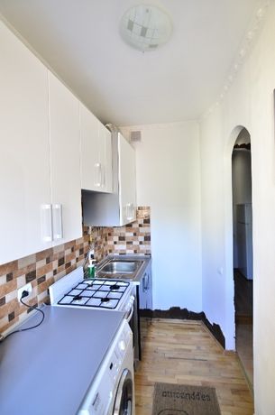 Rent daily an apartment in Lviv in Halytskyi district per 550 uah. 