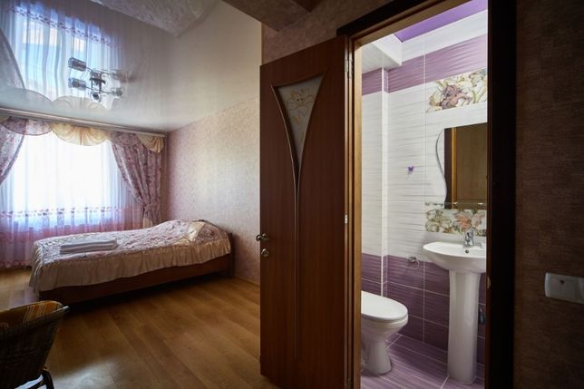 Rent daily an apartment in Kamianets-Podilskyi on the lane Novyi 500 per 500 uah. 