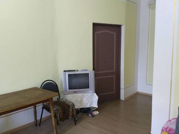 Зняти подобово кімнату в Києві в Дніпровському районі за 350 грн. 