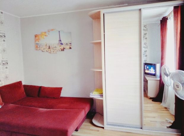 Rent daily an apartment in Kyiv on the St. Biliashivskoho akademika per 500 uah. 