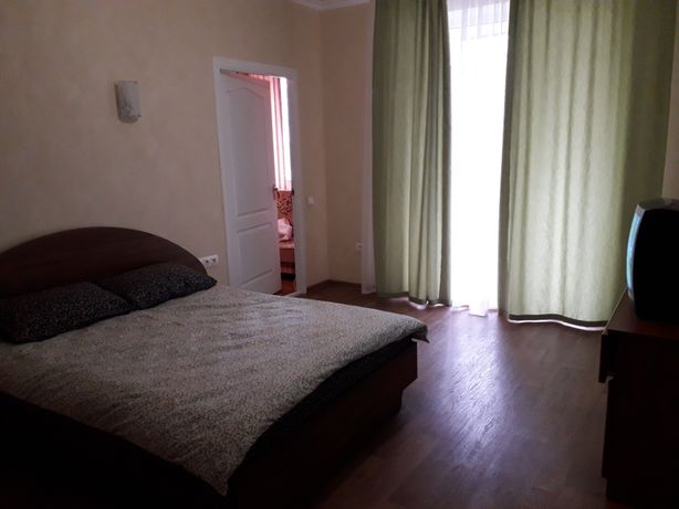 Rent an apartment in Mykolaiv in Korabelnyi district per 6000 uah. 