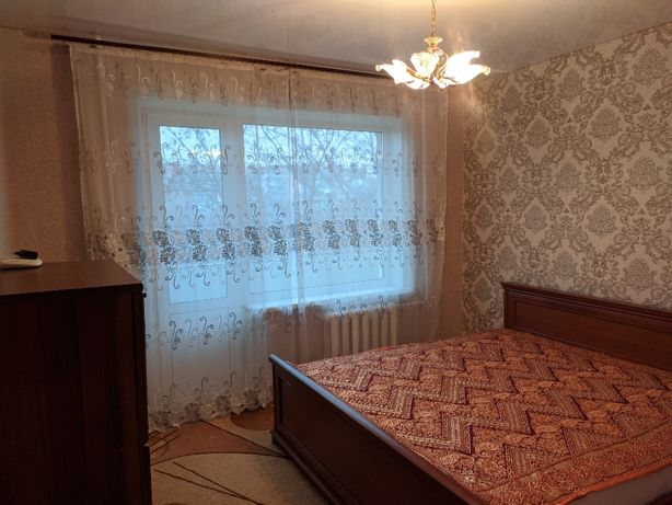 Rent an apartment in Kramatorsk on the Blvd. Kramatorskyi 16 per 4000 uah. 