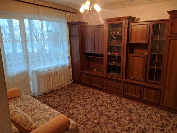 Rent an apartment in Kramatorsk on the Blvd. Kramatorskyi 16 per 4000 uah. 